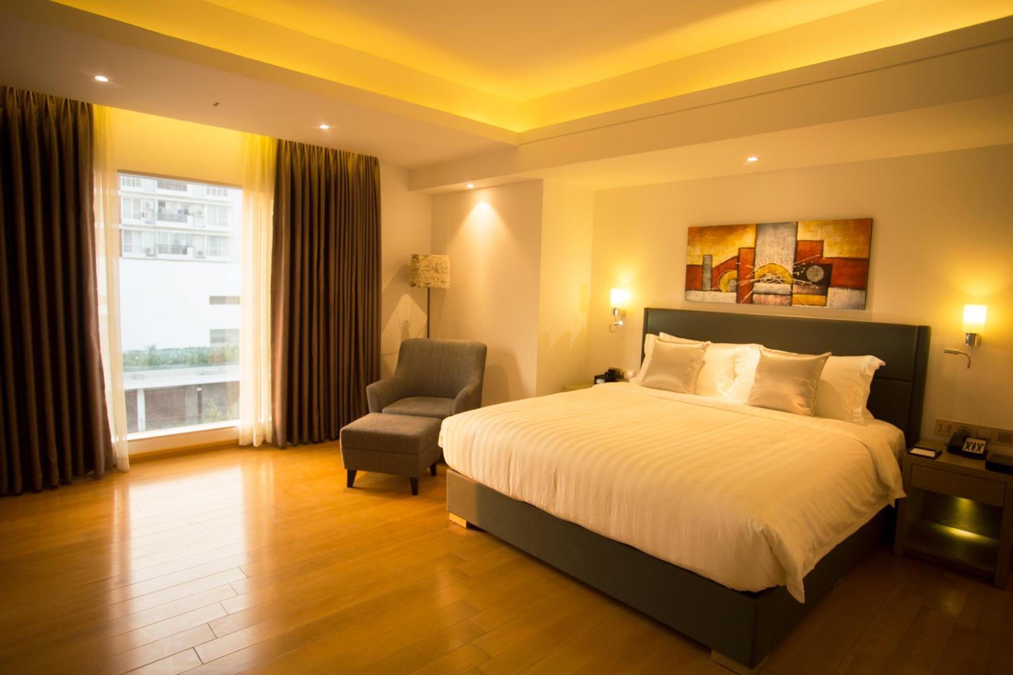 Golden Tulip - The Grandmark Dhaka Buitenkant foto
