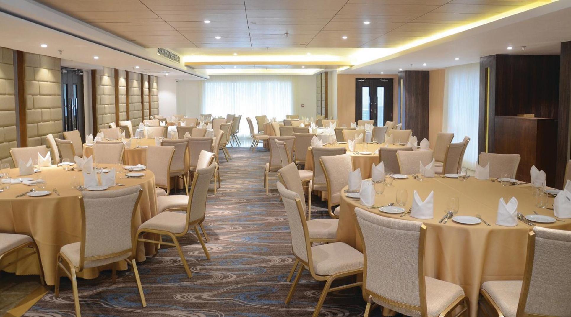 Golden Tulip - The Grandmark Dhaka Buitenkant foto