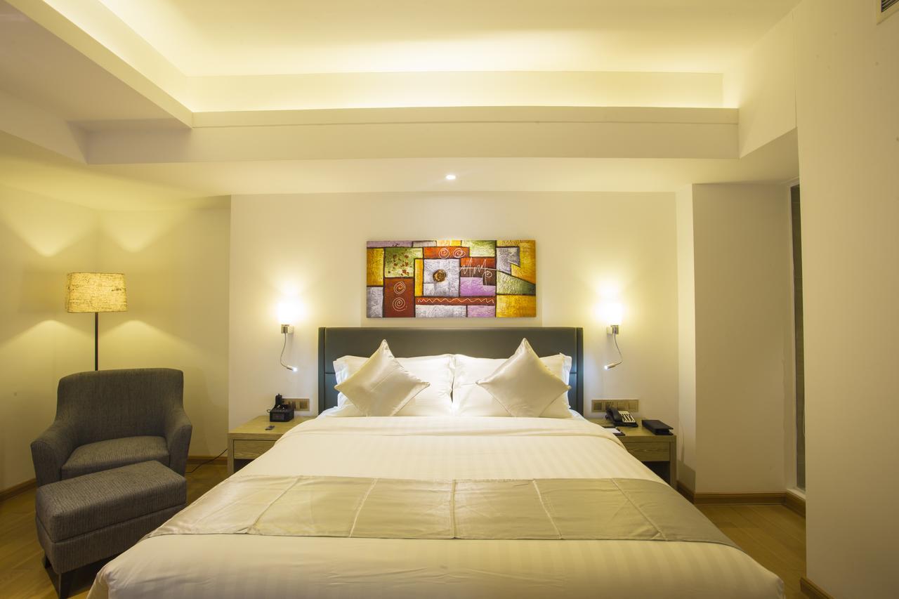 Golden Tulip - The Grandmark Dhaka Buitenkant foto