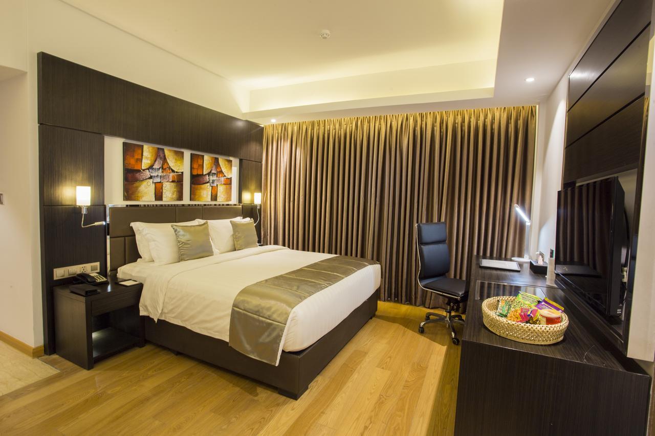 Golden Tulip - The Grandmark Dhaka Buitenkant foto